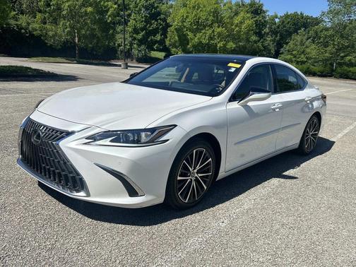 White Pearl 2022 Lexus ES 350 Base