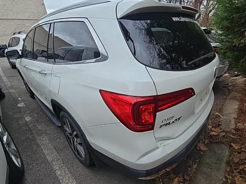 2018 Honda Pilot Elite