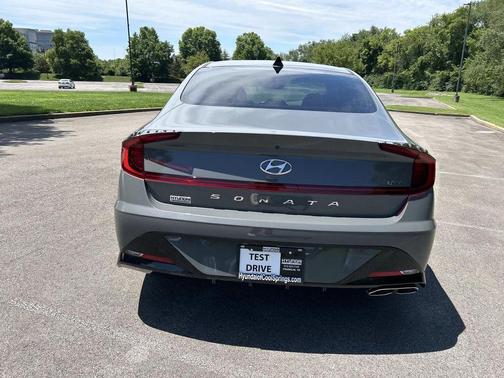 Phantom Black 2020 Hyundai SONATA SEL Plus