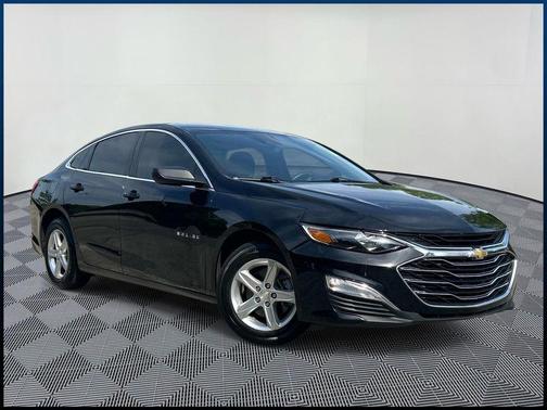 Black Metallic 2023 Chevrolet Malibu 1LS
