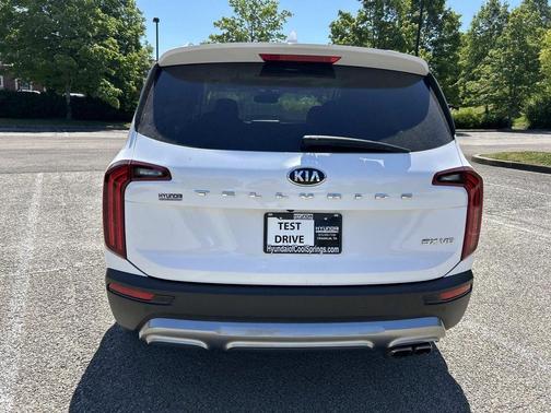 White Pearl 2021 Kia Telluride SX