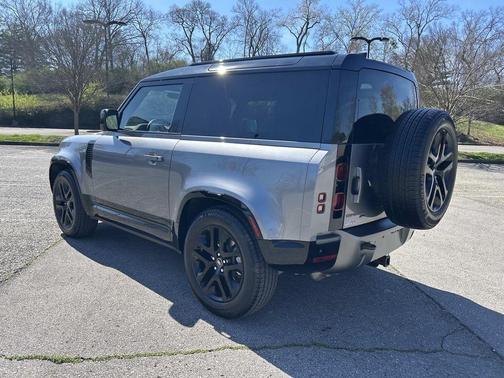 2022 Land Rover Defender 90 X-Dynamic S