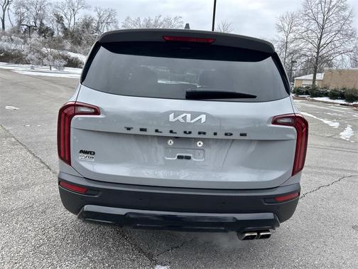 2022 Kia Telluride SX