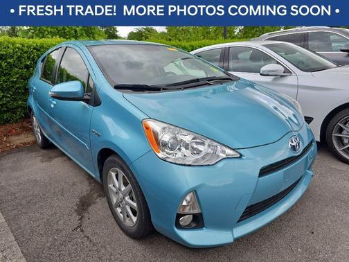 Summer Rain Metallic 2013 Toyota Prius c Four