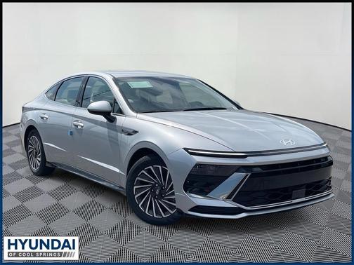 2025 Hyundai SONATA Hybrid SEL