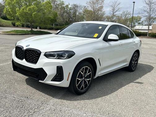 Alpine White 2024 BMW X4 xDrive30i
