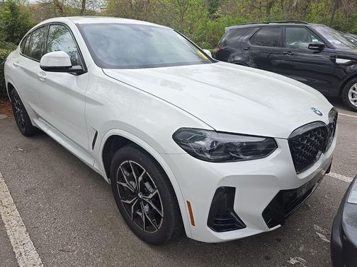 Alpine White 2024 BMW X4 xDrive30i