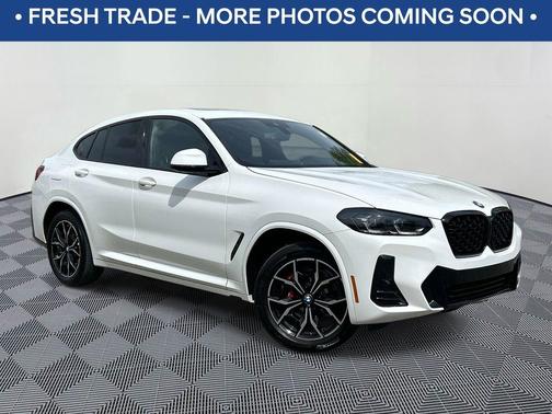 Alpine White 2024 BMW X4 xDrive30i