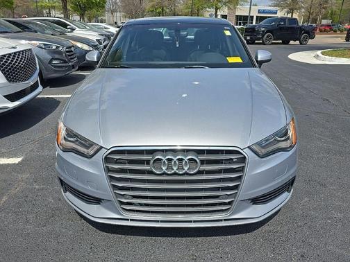 Florett Silver Metallic 2016 Audi A3 2.0T Premium