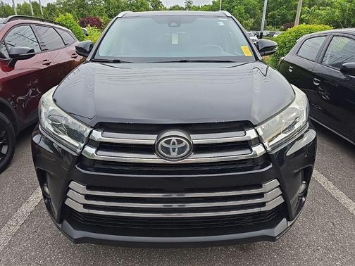 Midnight Black 2017 Toyota Highlander Limited