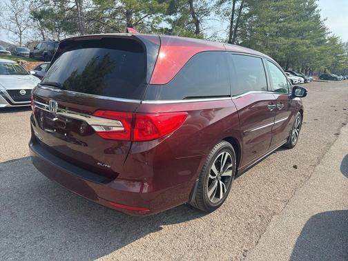2018 Honda Odyssey Elite
