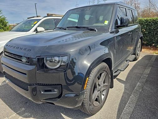 2025 Land Rover Defender P400 X-Dynamic SE