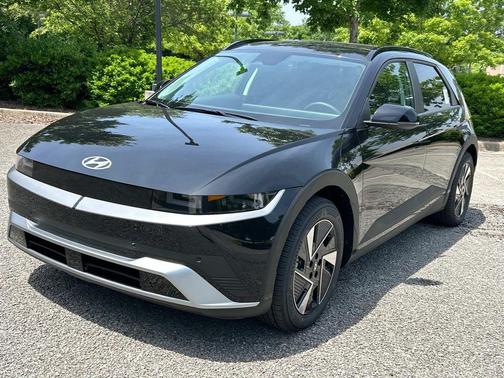 Black 2025 Hyundai IONIQ 5 SEL