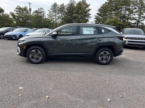 2026 Hyundai TUCSON Hybrid Blue SE