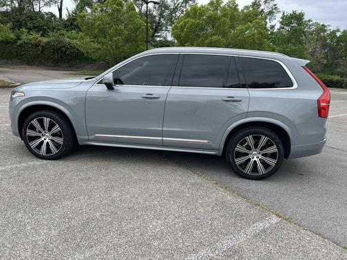 2025 Volvo XC90 B6 Plus 7-Seater