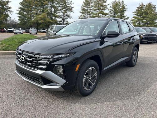 Ash Black 2026 Hyundai TUCSON Hybrid Blue SE