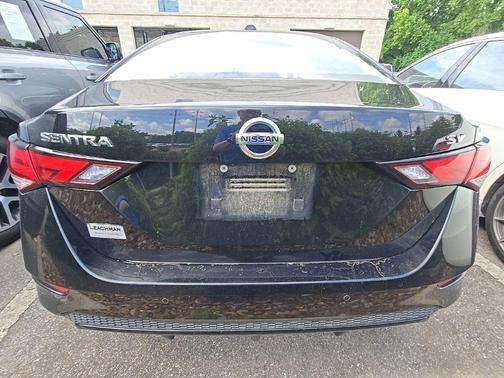Black 2022 Nissan Sentra SV