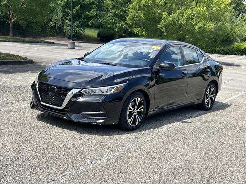 Black 2022 Nissan Sentra SV