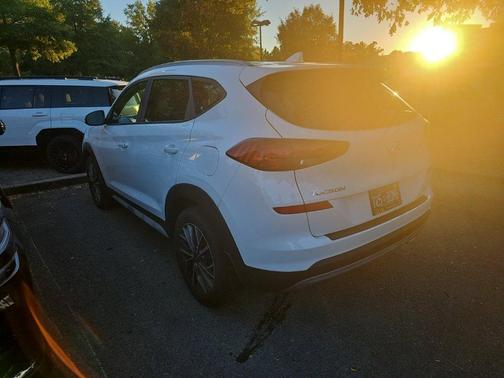 Cream 2021 Hyundai TUCSON SEL
