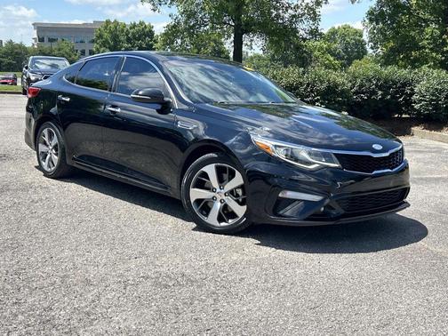 Ebony Black 2019 Kia Optima S