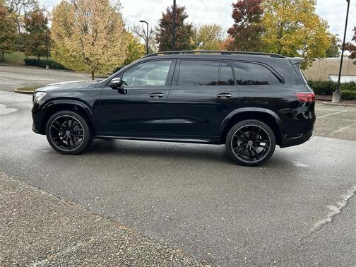 2024 Mercedes-Benz GLS 450 4MATIC