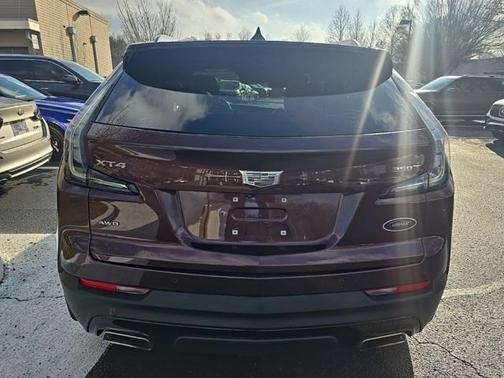 2023 Cadillac XT4 Sport