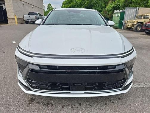 Silver 2025 Hyundai SONATA SE