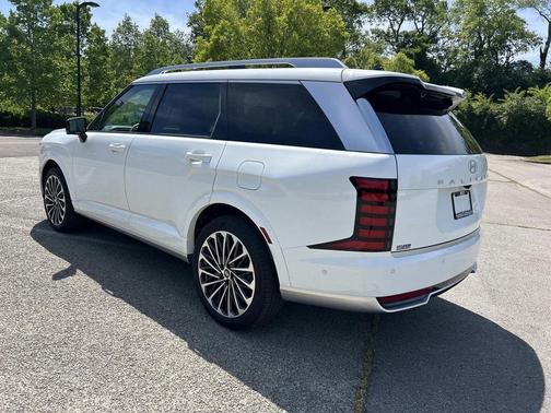 White Pearl 2026 Hyundai PALISADE Calligraphy