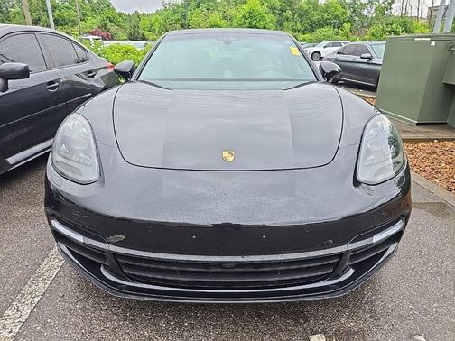 Jet Black Metallic 2020 Porsche Panamera 4S