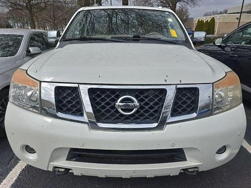2013 Nissan Armada Platinum