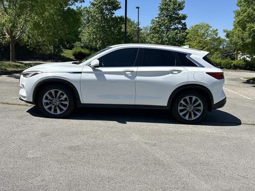 Lunar White 2021 INFINITI QX50 Pure