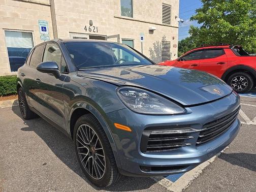Biscay Blue Metallic 2019 Porsche Cayenne Base