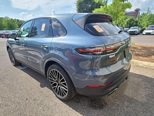 Biscay Blue Metallic 2019 Porsche Cayenne Base