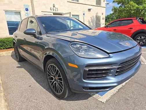 Biscay Blue Metallic 2019 Porsche Cayenne Base