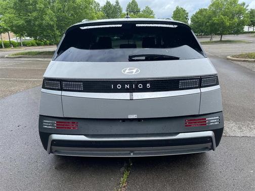 2025 Hyundai IONIQ 5 SEL