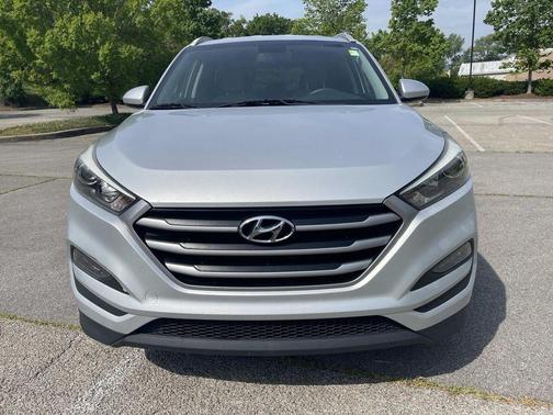Molten Silver 2018 Hyundai TUCSON SEL