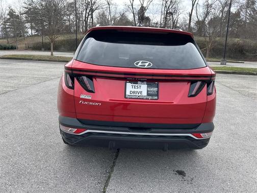 2022 Hyundai TUCSON SEL