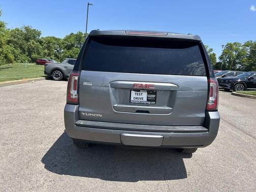 Steel Metallic 2020 GMC Yukon SLT