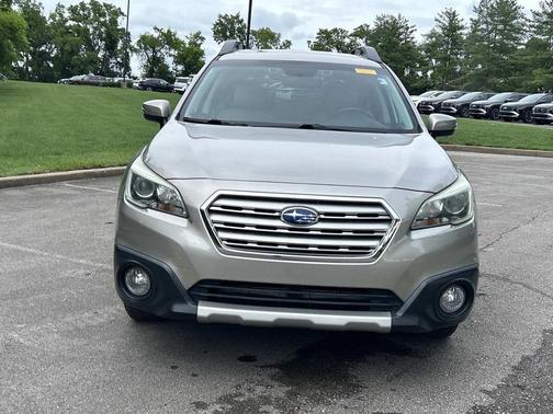 Tungsten Metallic 2016 Subaru Outback 3.6R Limited