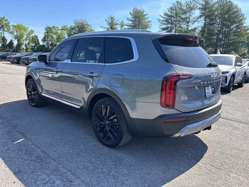 Silver 2022 Kia Telluride SX