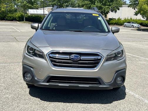Tungsten Metallic 2018 Subaru Outback 2.5i Limited