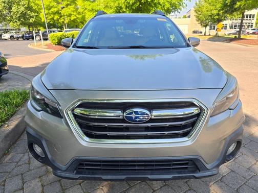 Tungsten Metallic 2018 Subaru Outback 2.5i Limited