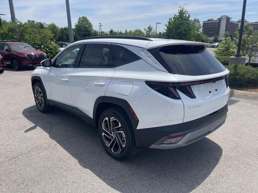 Pearl 2026 Hyundai TUCSON Hybrid Limited