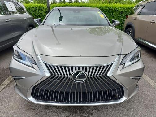 Silver 2019 Lexus ES 350 350