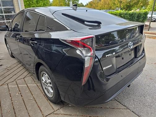 2017 Toyota Prius Two