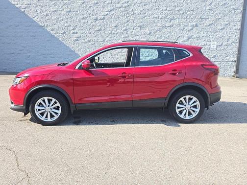 2017 Nissan Rogue Sport SV