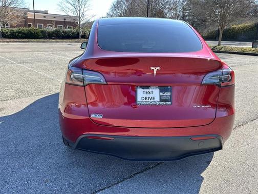 2024 Tesla Model Y Long Range