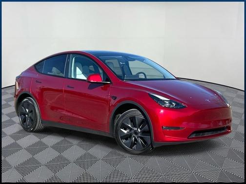 2024 Tesla Model Y Long Range