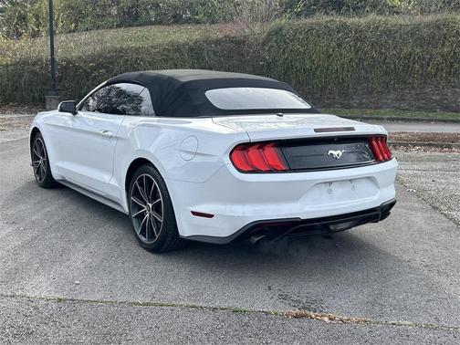 2018 Ford Mustang EcoBoost