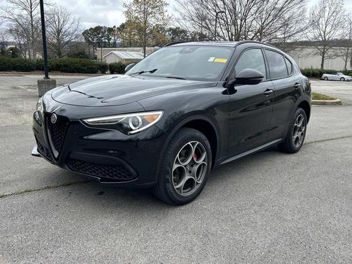 2022 Alfa Romeo Stelvio Sprint